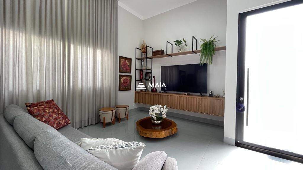 Casa de Condomínio à venda no Estância dos Ipês: 