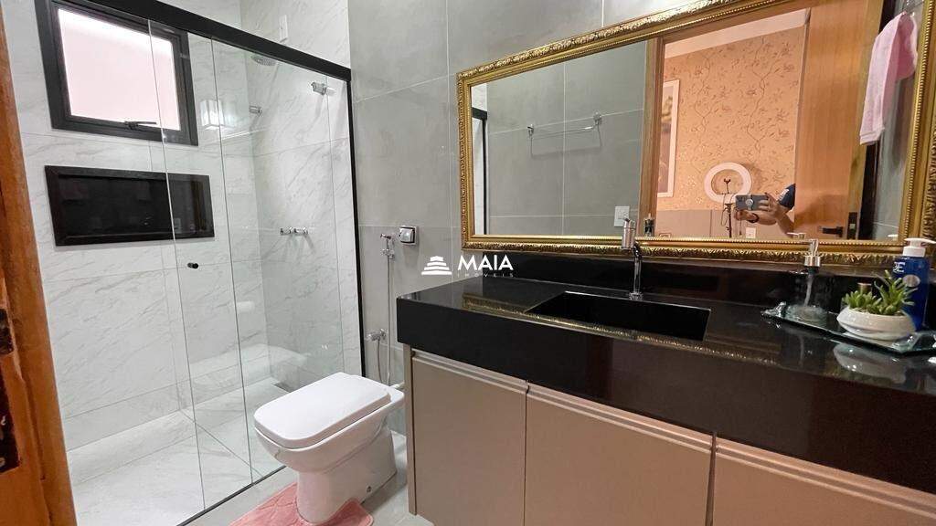 Casa de Condomínio à venda no Estância dos Ipês: 