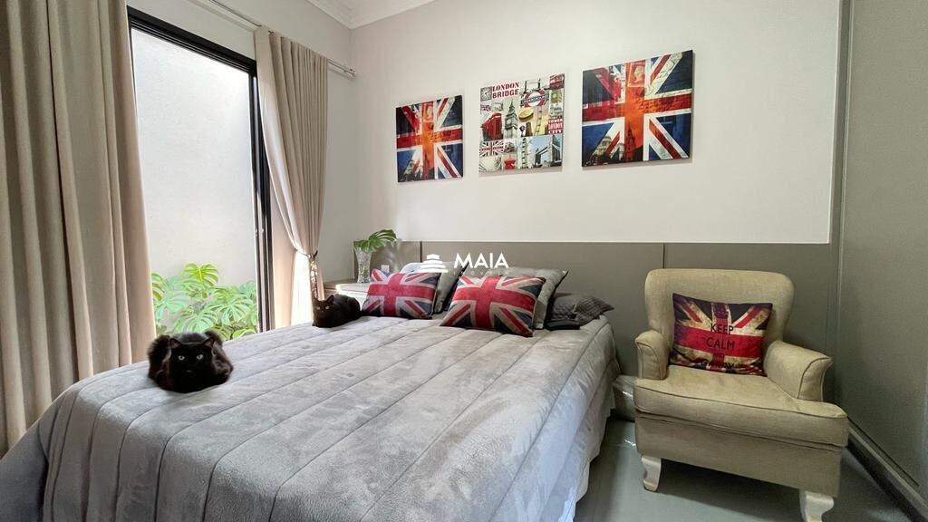 Casa de Condomínio à venda no Estância dos Ipês: 