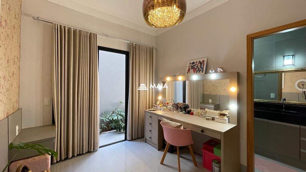 Casa de Condomínio à venda no Estância dos Ipês: 