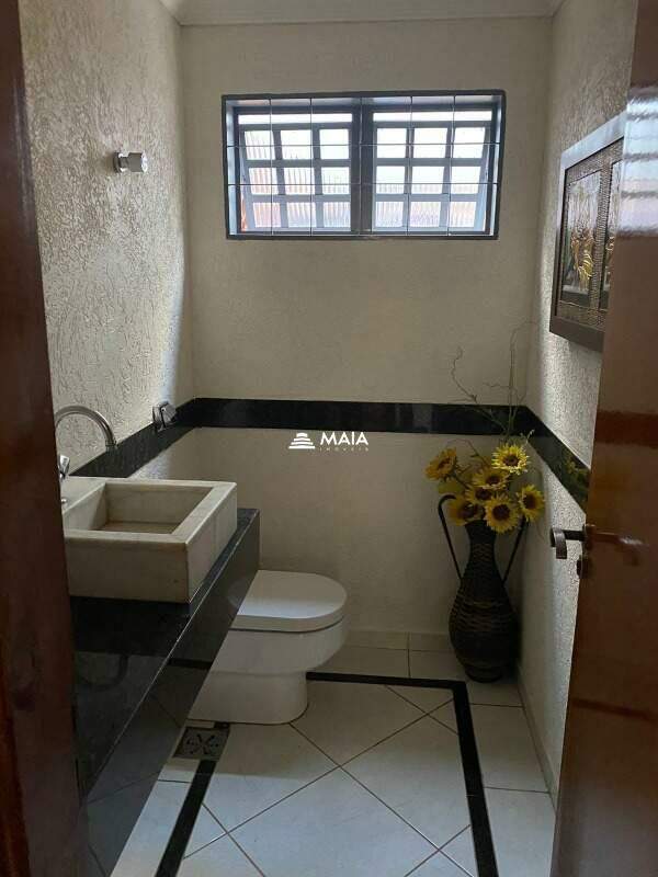 Casa à venda no Conjunto Guanabara: 