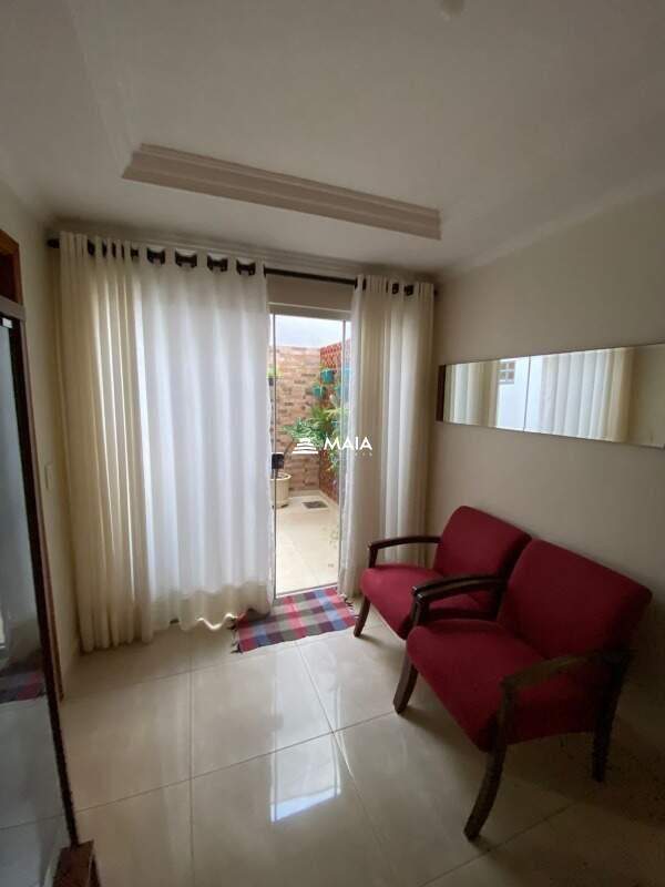 Casa à venda no Conjunto Guanabara: 