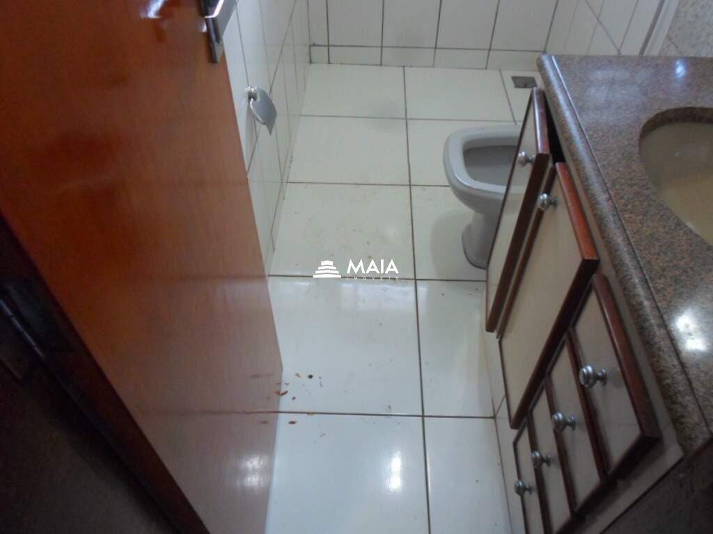 Casa para aluguel no Silvério Cartafina: 