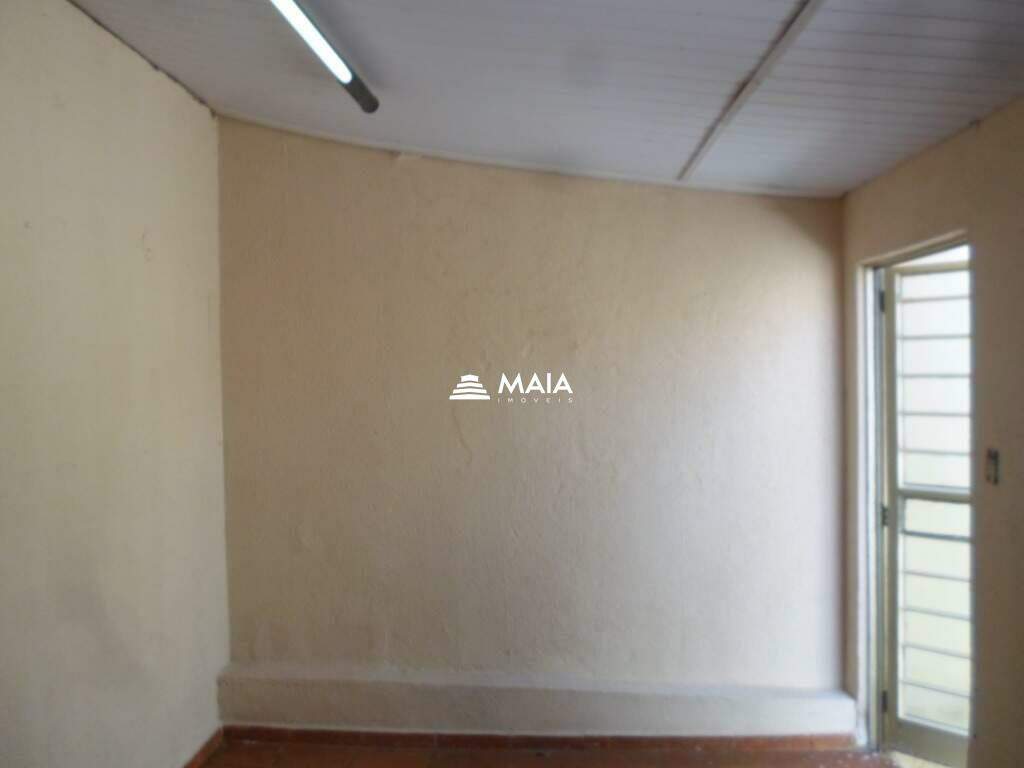 Casa para aluguel no Silvério Cartafina: 