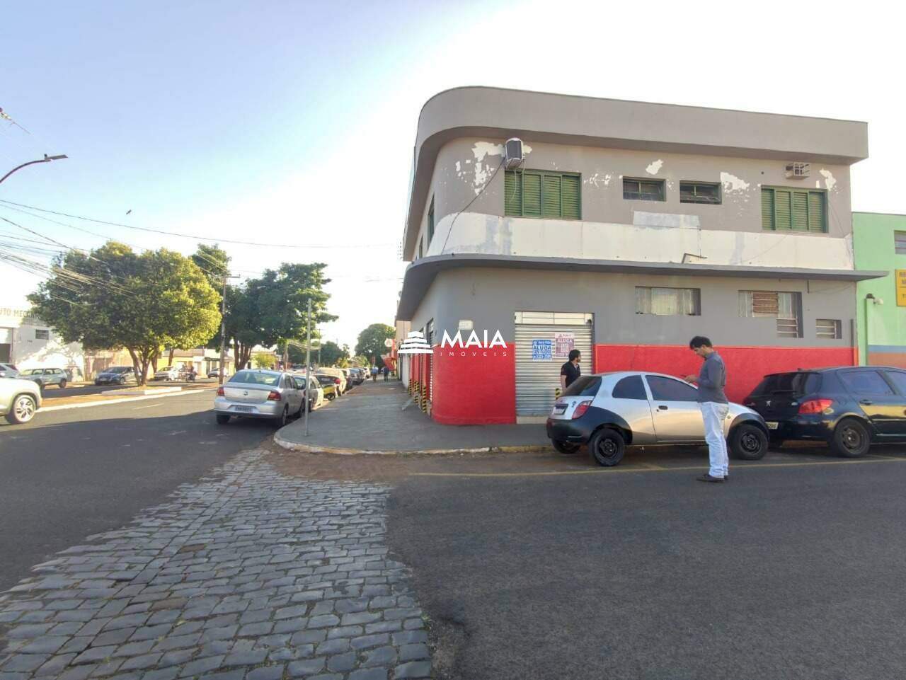 Comercial para aluguel no Parque das Américas: 