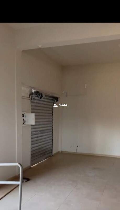 Comercial para aluguel no Parque das Américas: 