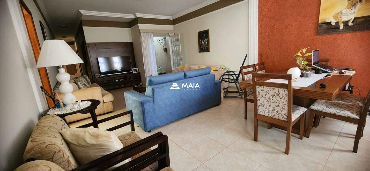 Casa à venda no Serra Dourada: 