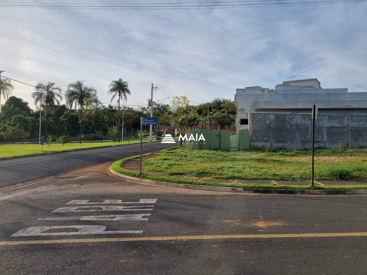 Terreno em Condomínio à venda no Damha I - Res. Uberaba: 