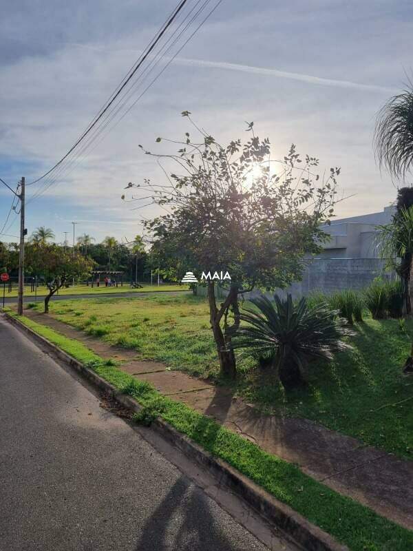 Terreno em Condomínio à venda no Damha I - Res. Uberaba: 