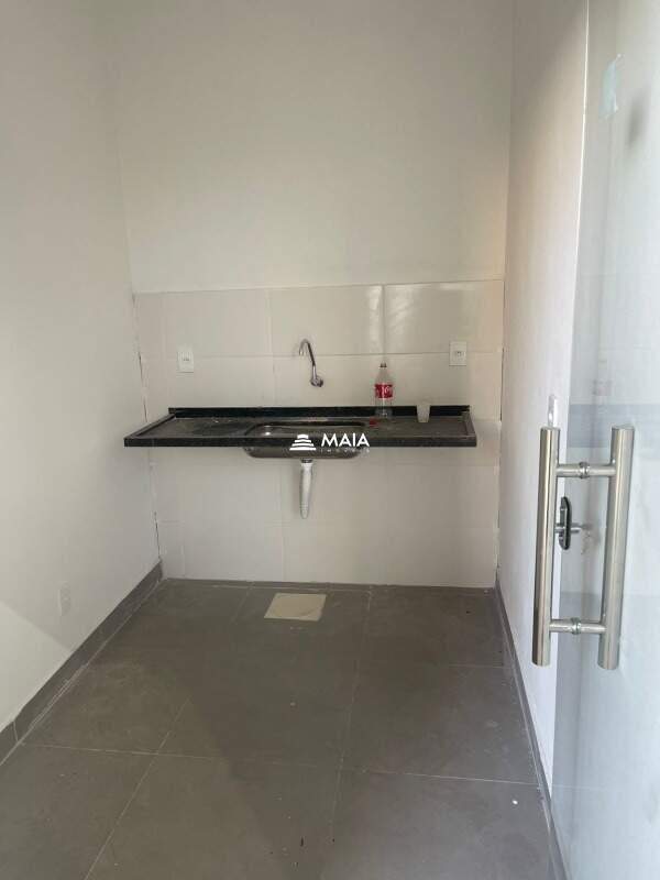 Galpão para aluguel no Parque das Laranjeiras: 