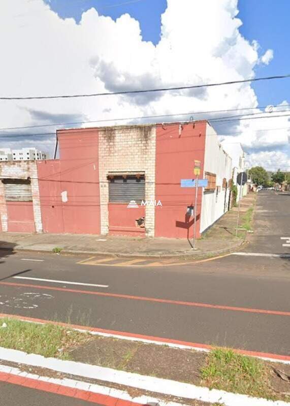 Terreno/Área à venda no Santa Maria: 