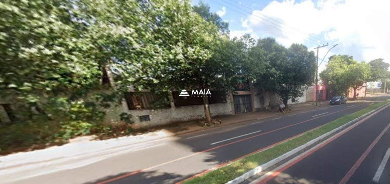 Terreno/Área à venda no Santa Maria: 