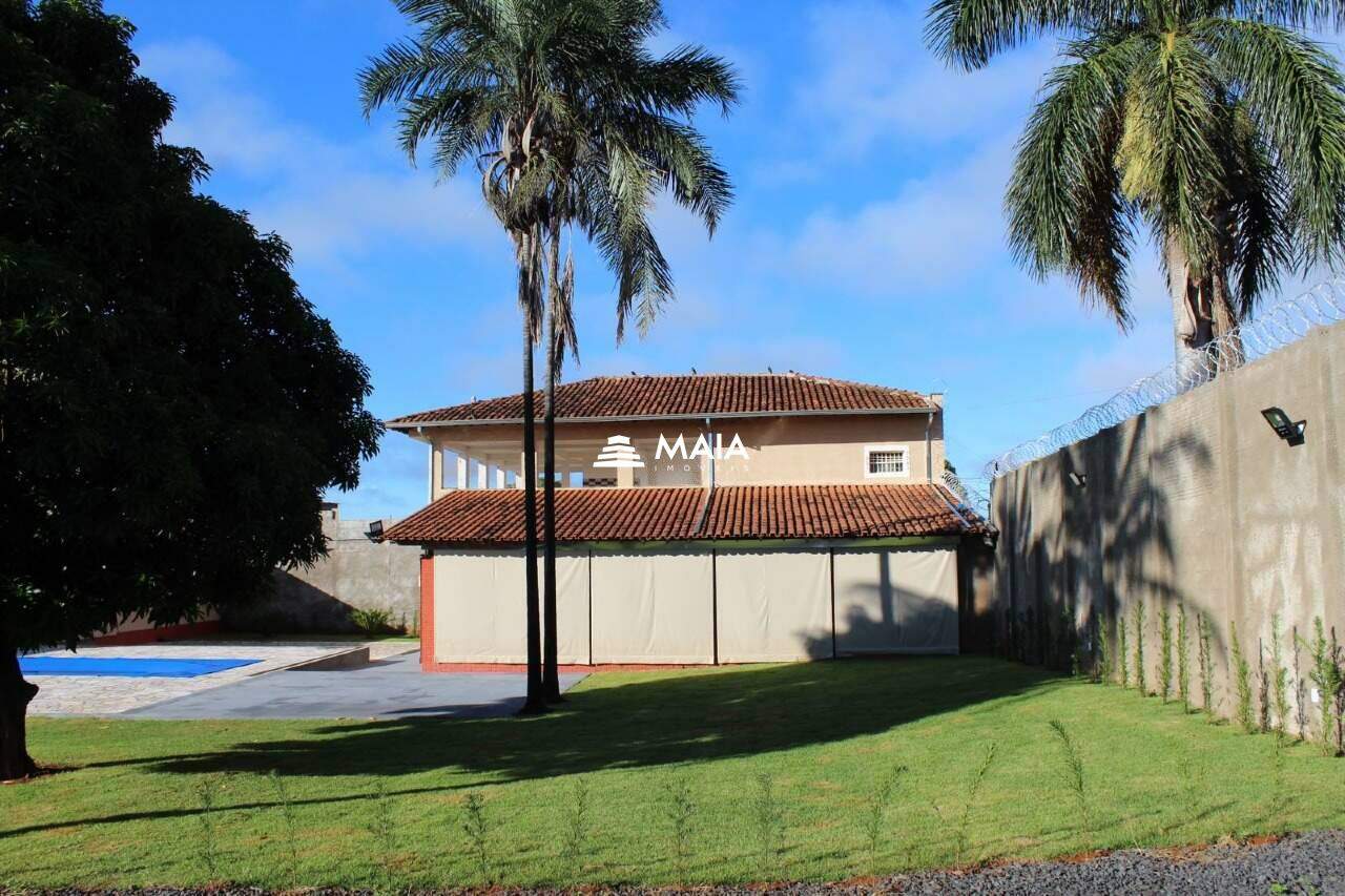Casa à venda no Lourdes: 