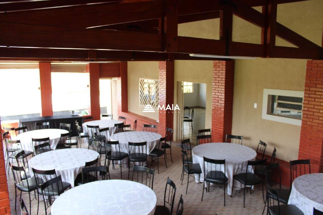 Casa à venda no Lourdes: 