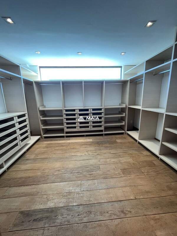 Casa de Condomínio à venda no Flamboyant Residencial Park: 