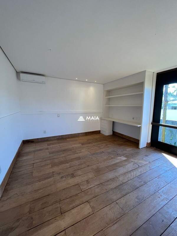 Casa de Condomínio à venda no Flamboyant Residencial Park: 