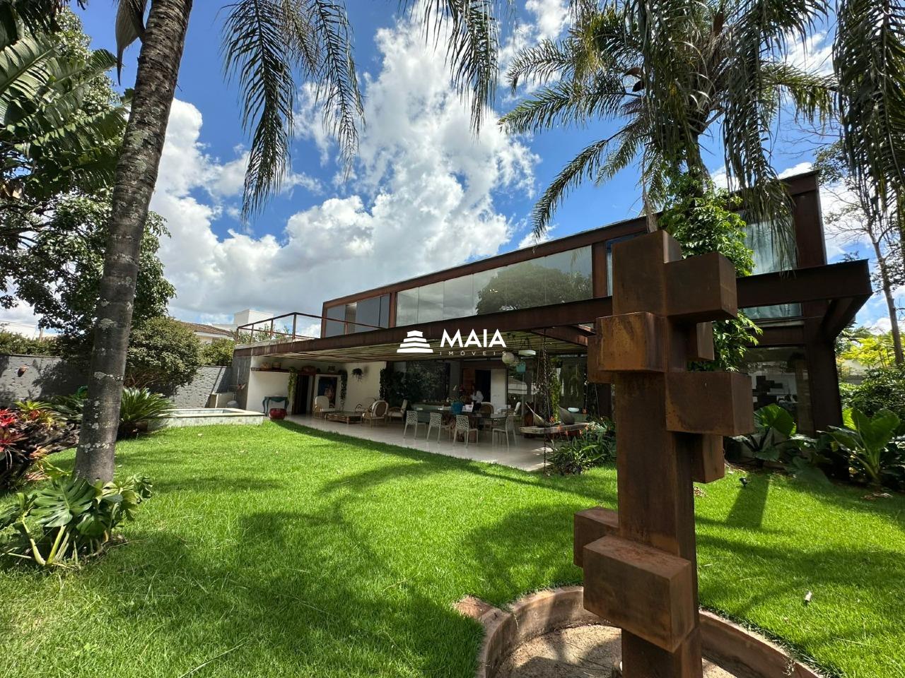 Casa à venda no Condomínio Flamboyant I