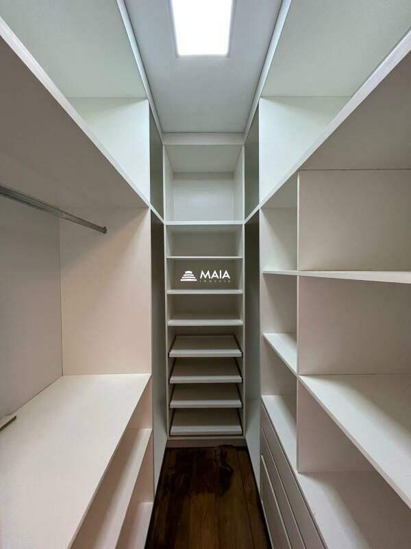 Casa de Condomínio à venda no Flamboyant Residencial Park: 