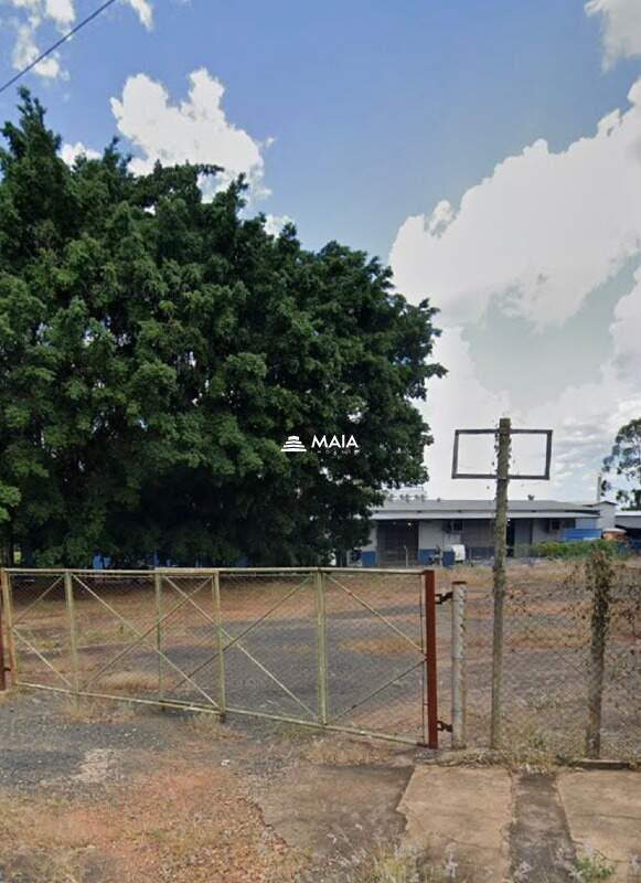 Terreno/Área para aluguel no Pontal: 