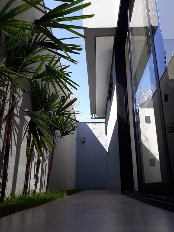 Casa à venda no Parque das Laranjeiras II: 