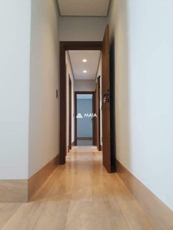 Casa à venda no Parque das Laranjeiras II: 