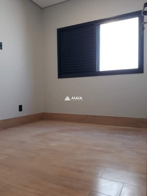 Casa à venda no Parque das Laranjeiras II: 