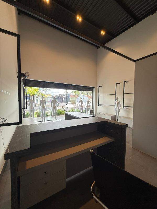 Mall para aluguel no Nossa Senhora da Abadia: 