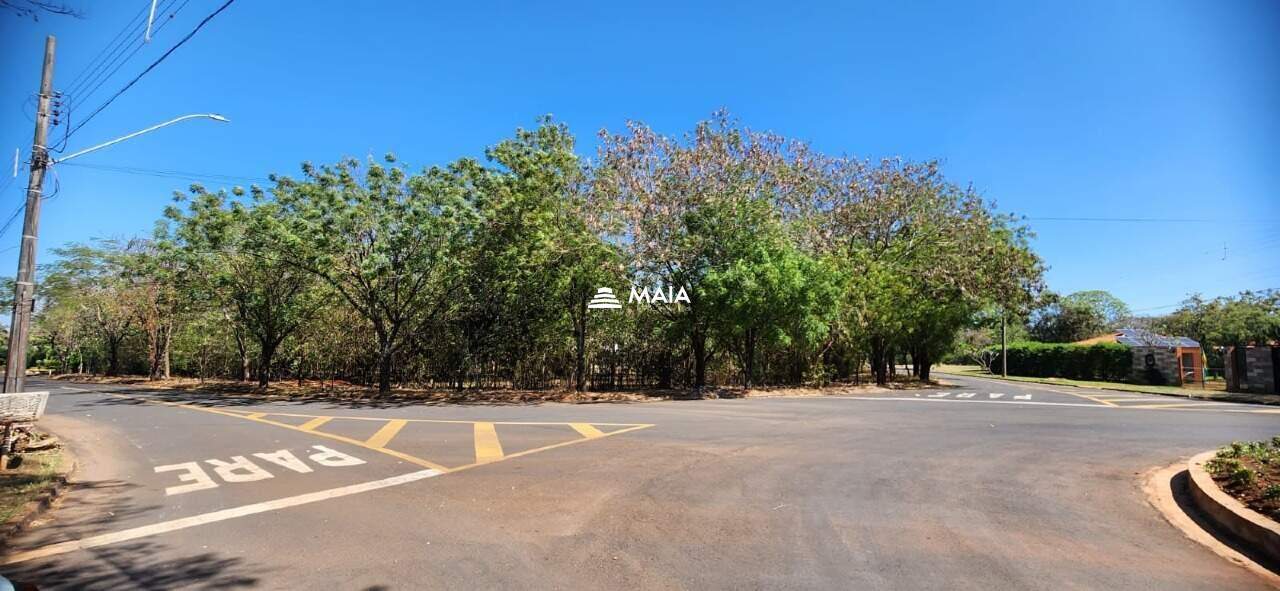 Terreno em Condomínio à venda no Jockey Park: 