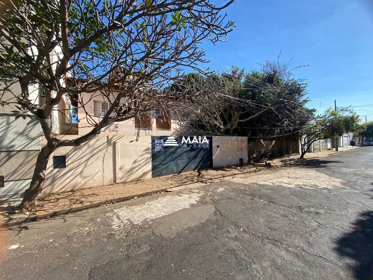 Terreno/Área à venda no Olinda: 