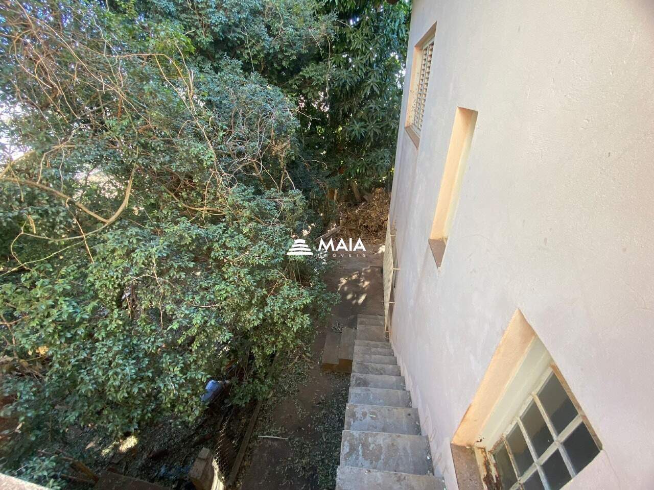 Terreno/Área à venda no Olinda: 