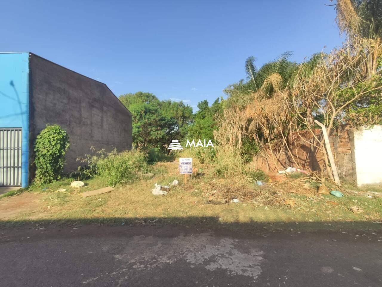 Terreno/Área à venda no Lourdes: 