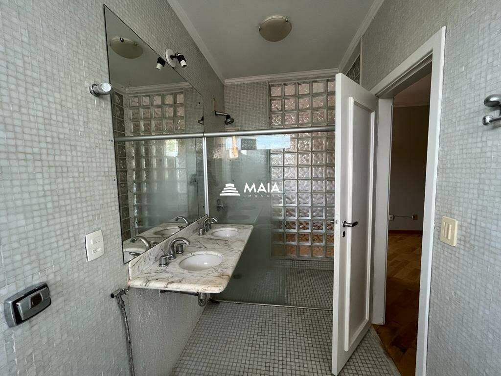 Casa à venda no Santa Maria: 