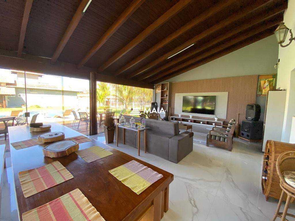 Casa de Condomínio à venda no Jockey Park: 