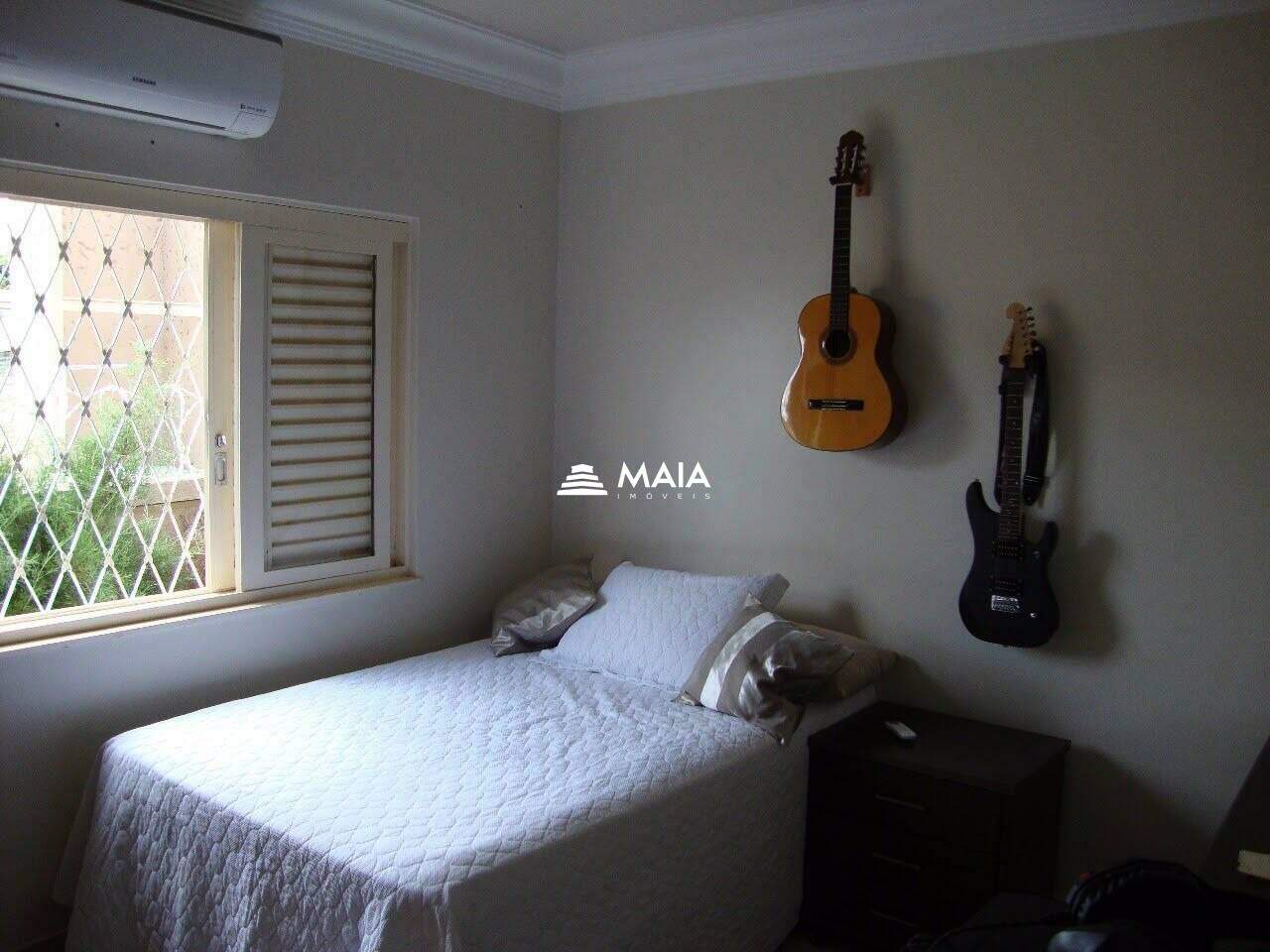 Casa à venda no Jardim Alexandre Campos: 