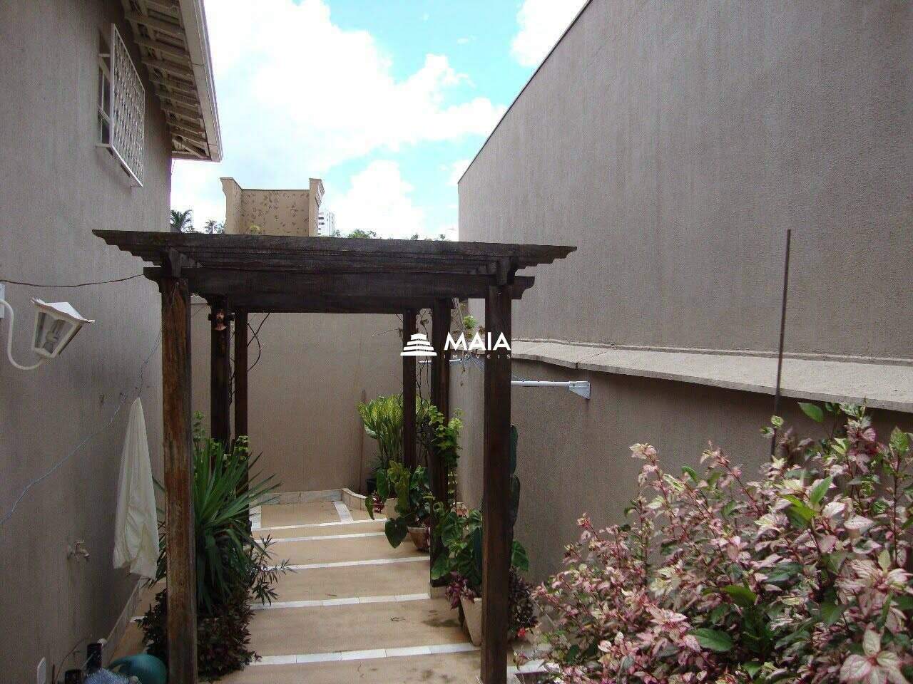 Casa à venda no Jardim Alexandre Campos: 