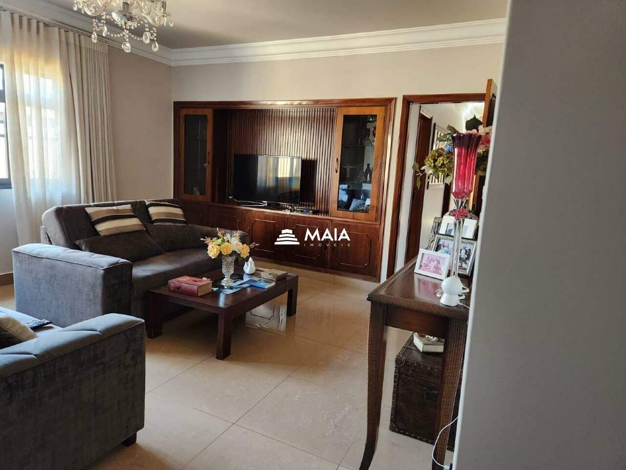 Casa à venda no Jardim Alexandre Campos: 