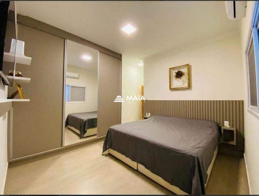 Mais