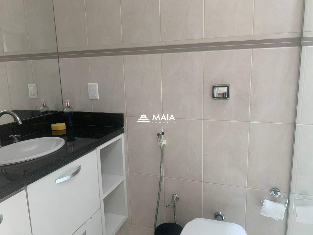 Casa à venda no Jardim do Lago: 