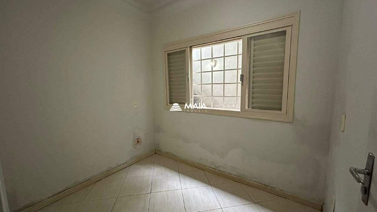 Casa à venda no Conjunto Umuarama: 