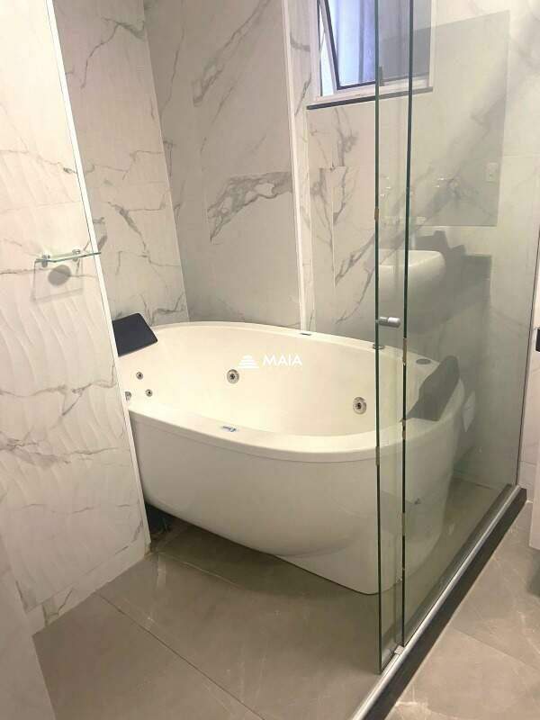 Casa à venda no Fabrício: 