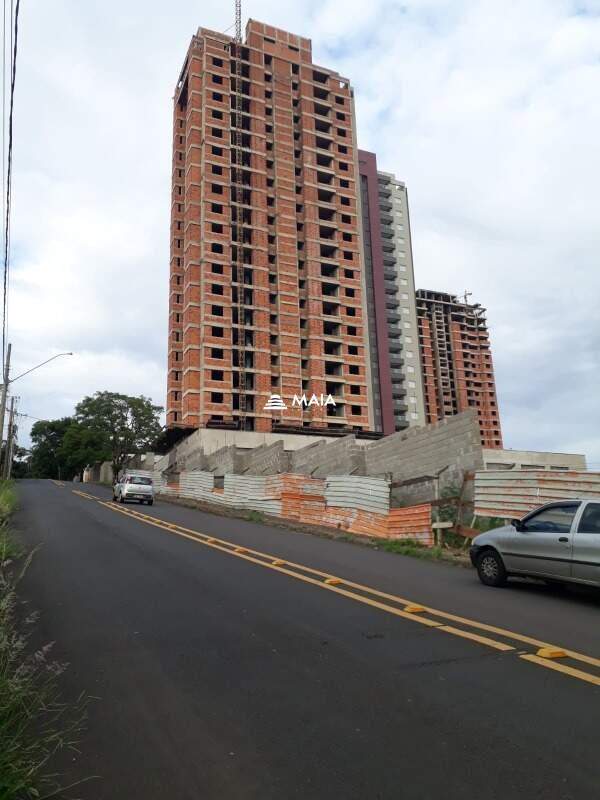 Terreno/Área à venda no Jardim São Bento: 