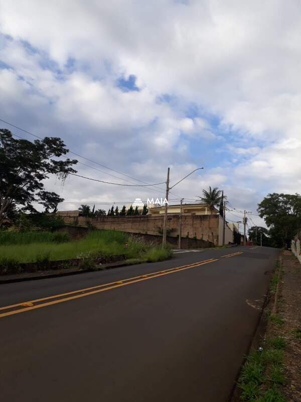 Terreno/Área à venda no Jardim São Bento: 