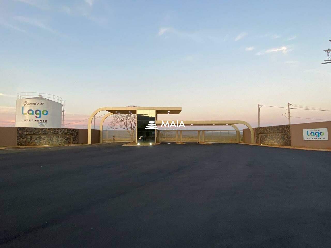 Terreno em Condomínio à venda no Condomínio Recanto do Lago: 