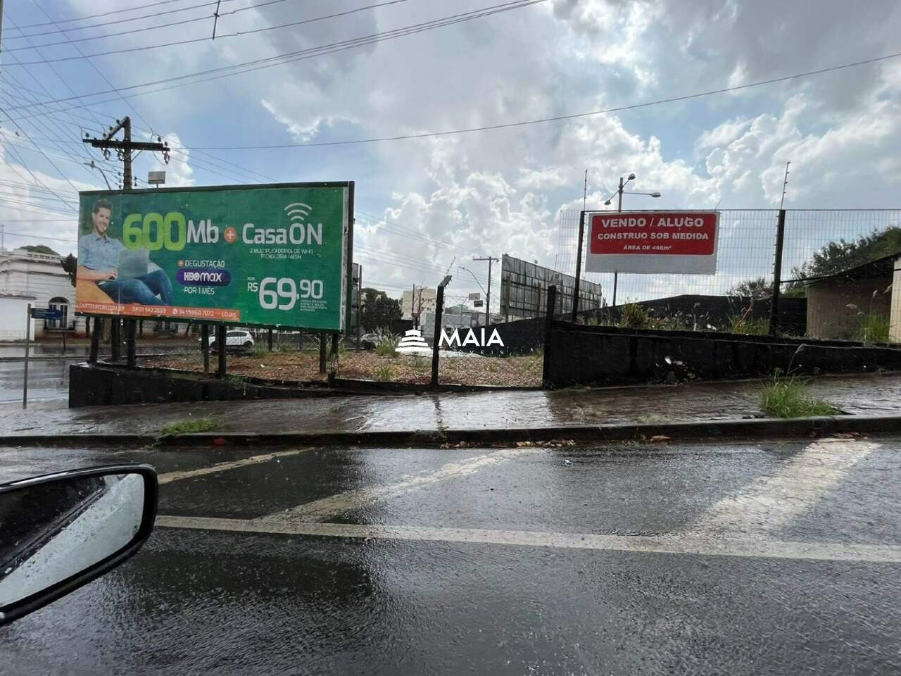 Comercial à venda no Fabrício: 