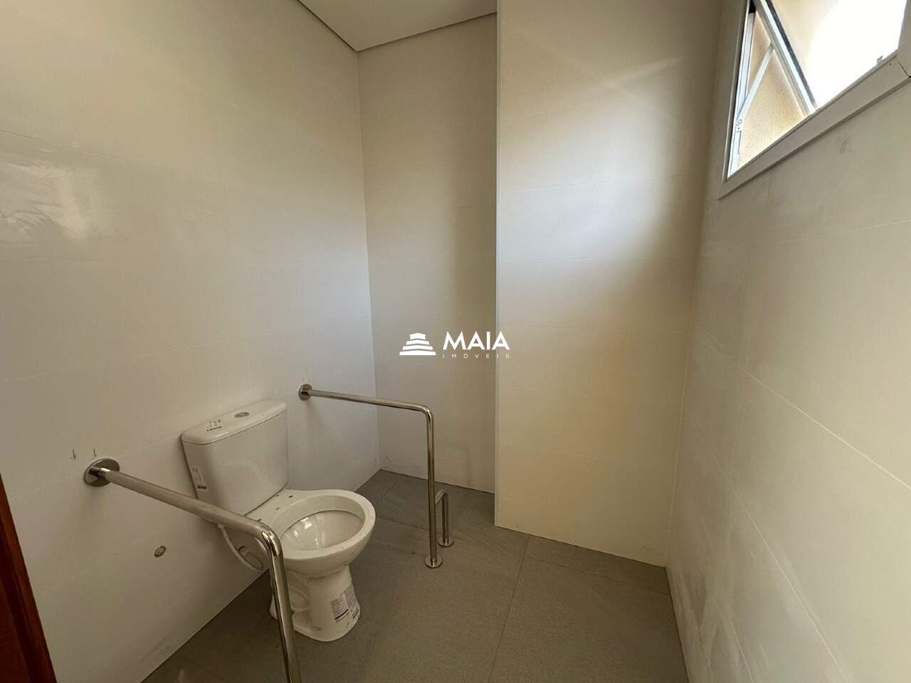 Apartamento à venda no Mercês: 