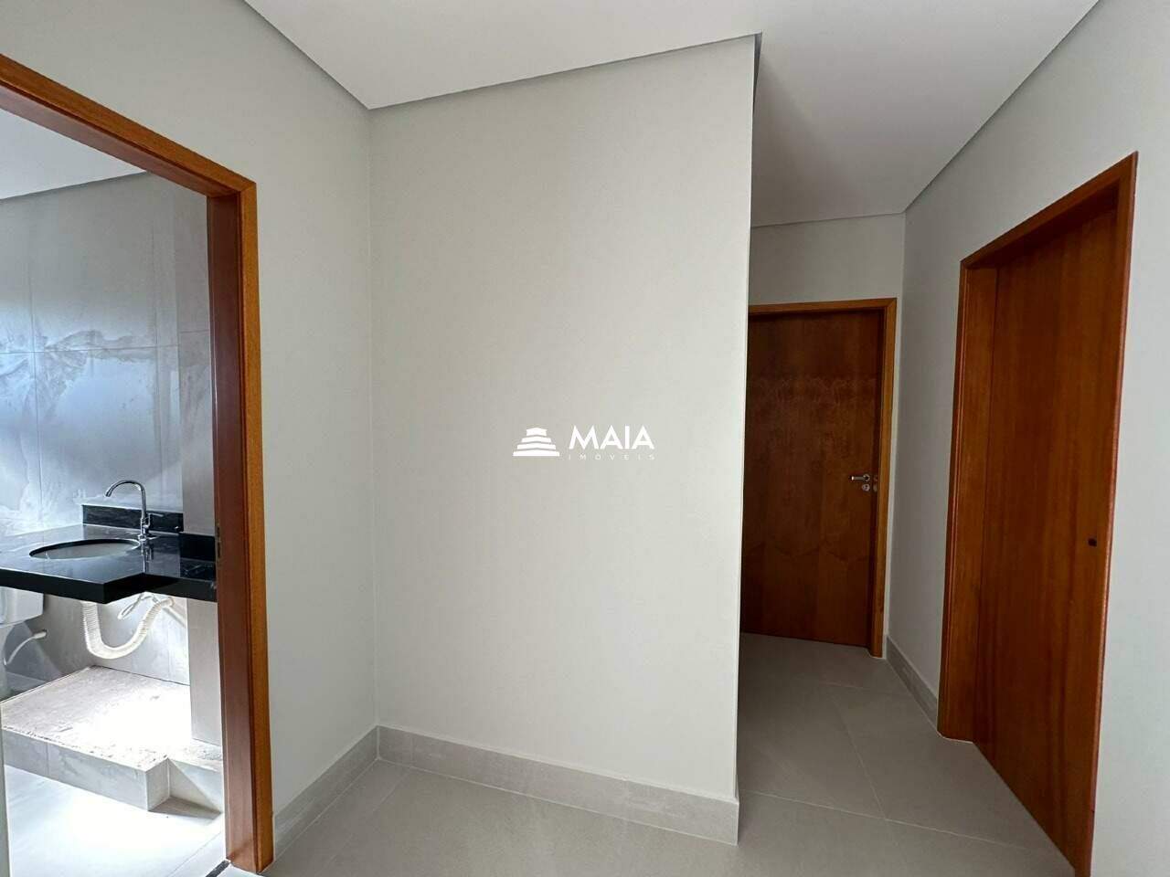 Apartamento à venda no Mercês: 