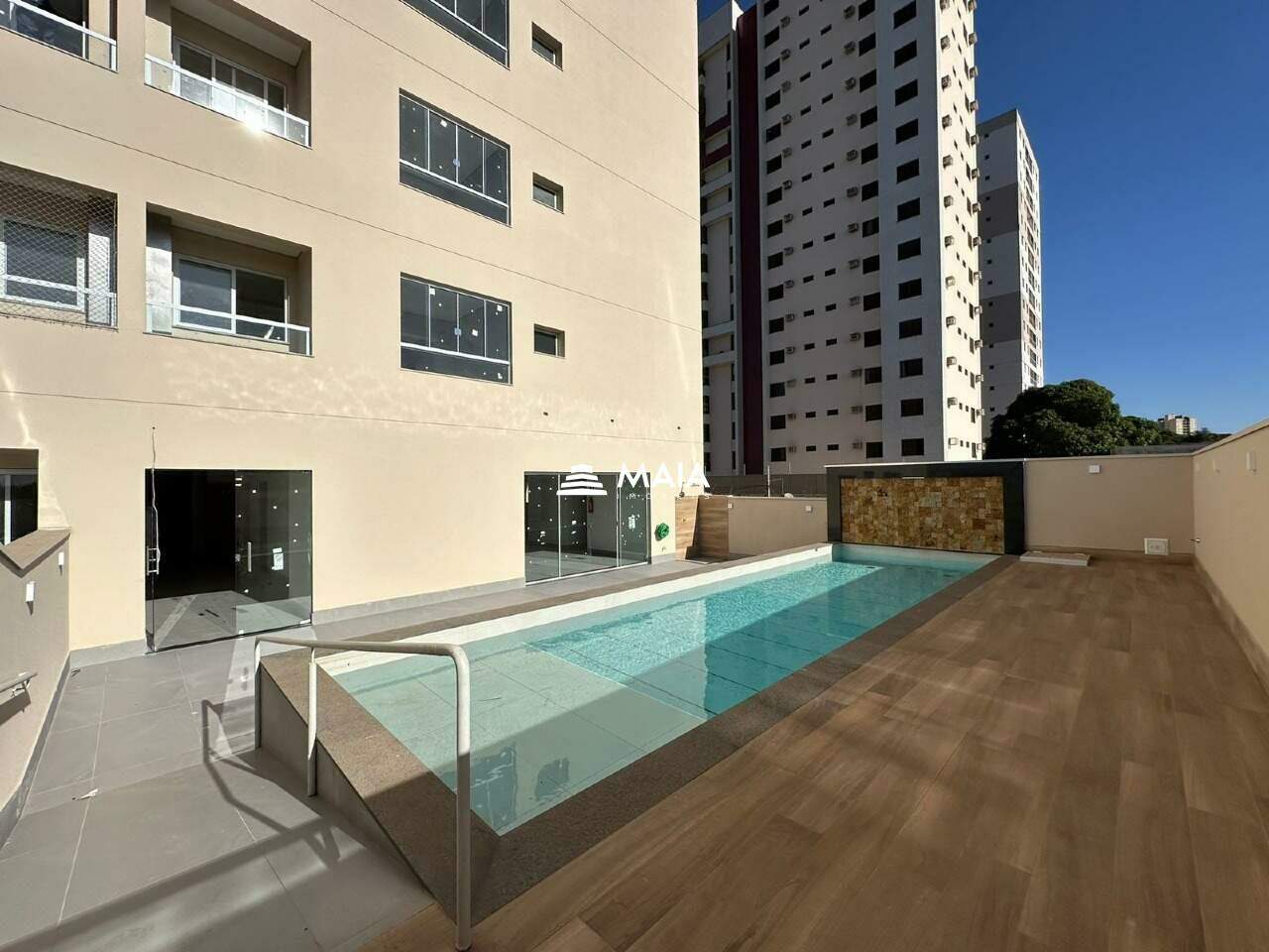 Apartamento à venda no Mercês: 