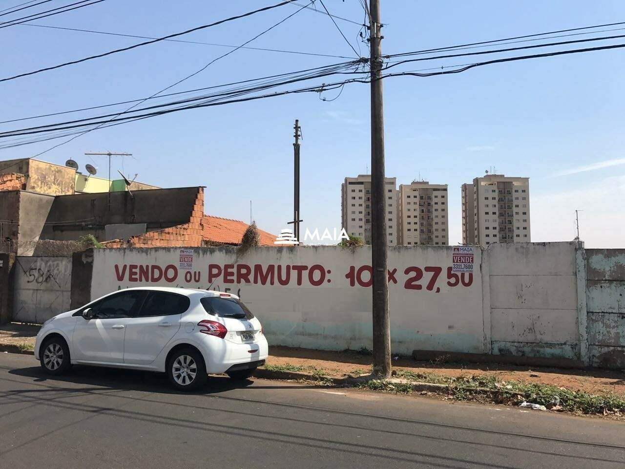 Terreno/Área à venda no São Benedito: 