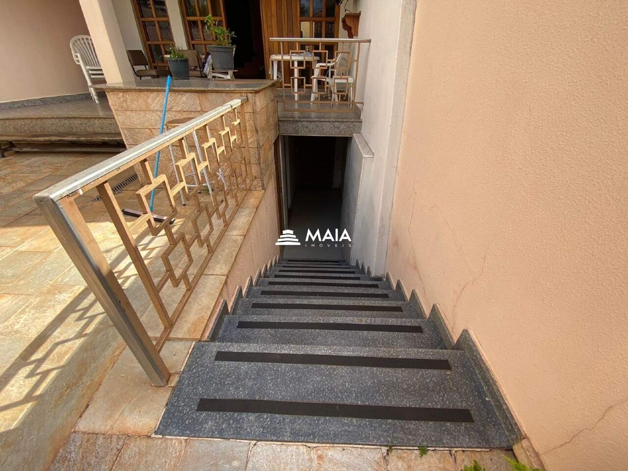 Casa à venda no Jardim Alexandre Campos: 