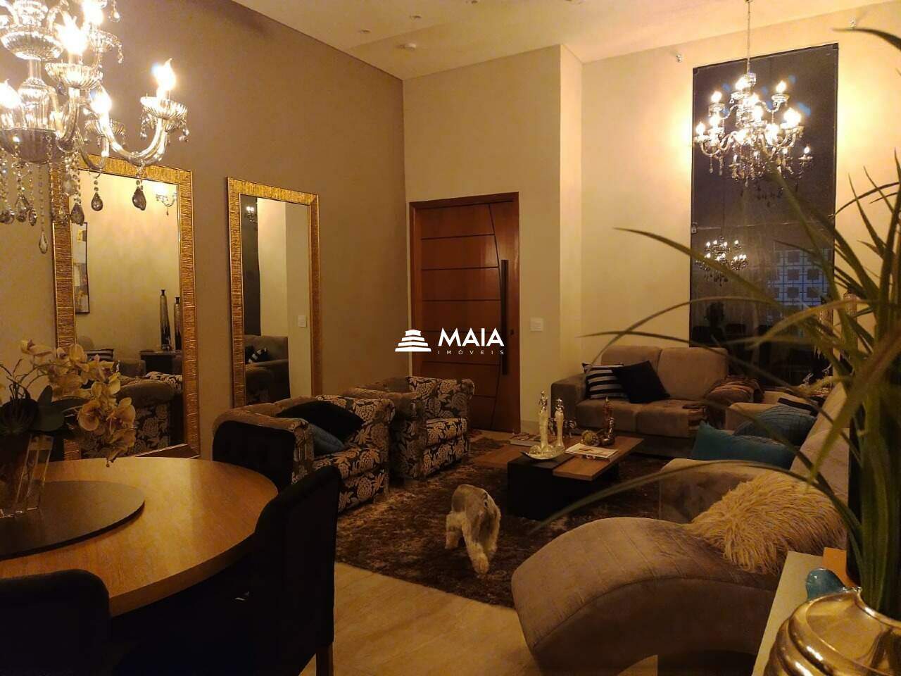 Casa à venda no Jardim do Lago: 